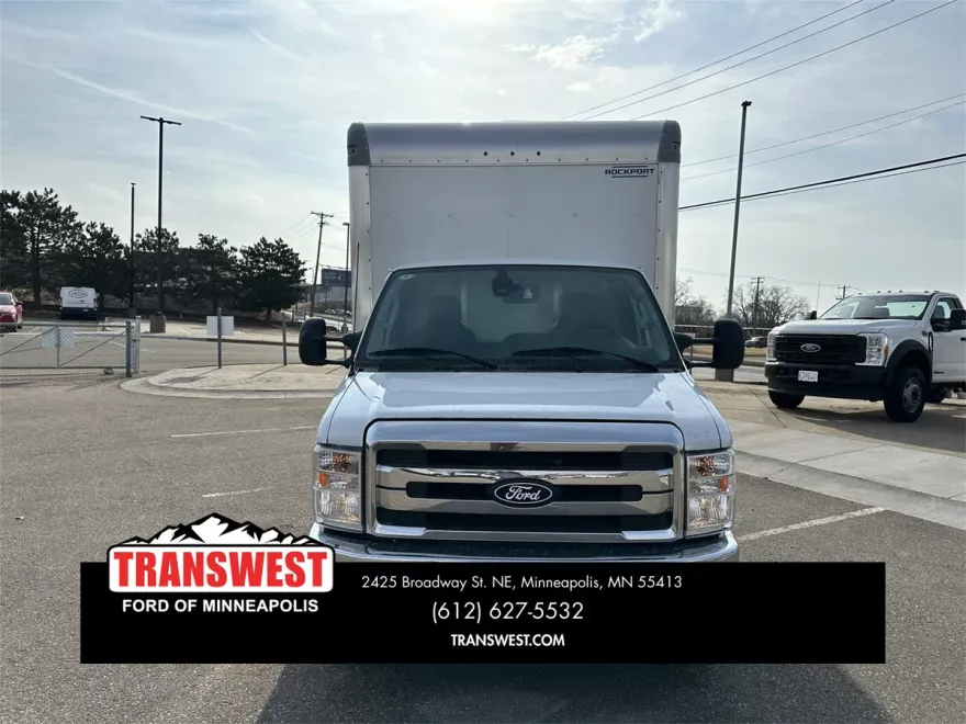2026 Ford E-350 Base photo 1