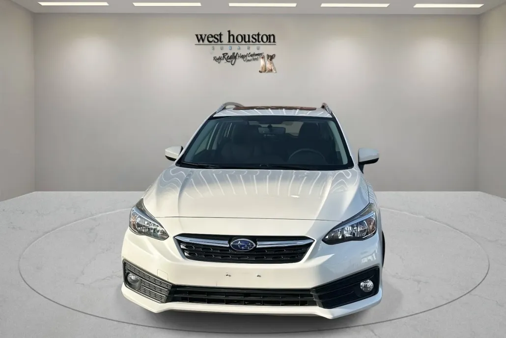 2022 Subaru Impreza Premium photo 1