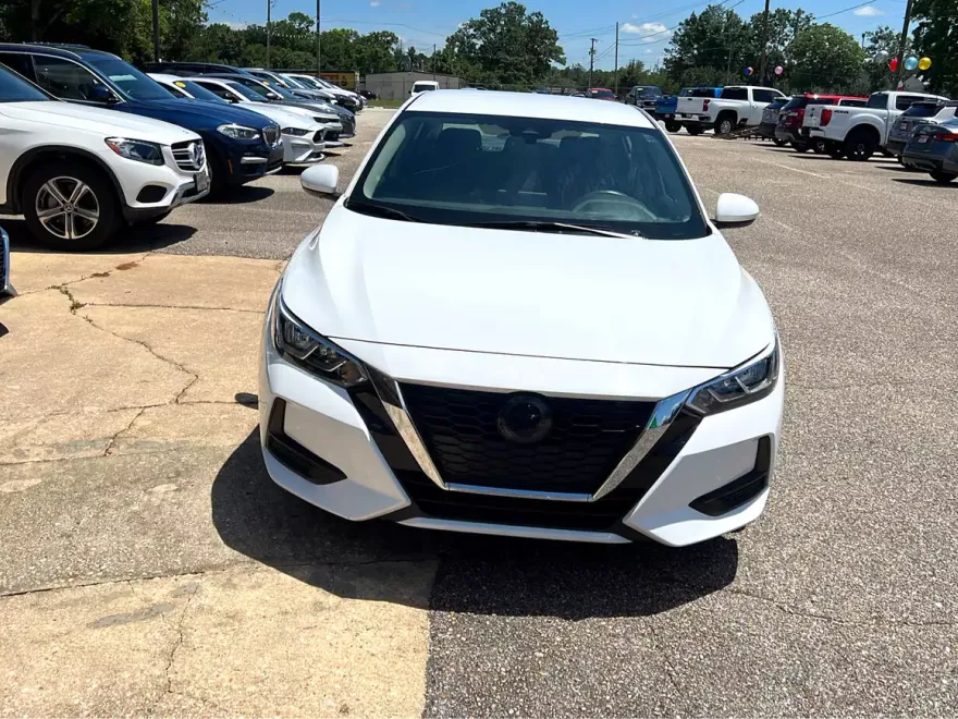 2022 Nissan Sentra SV photo 3