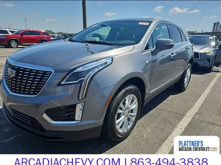 2021 Cadillac XT5 Luxury photo 1