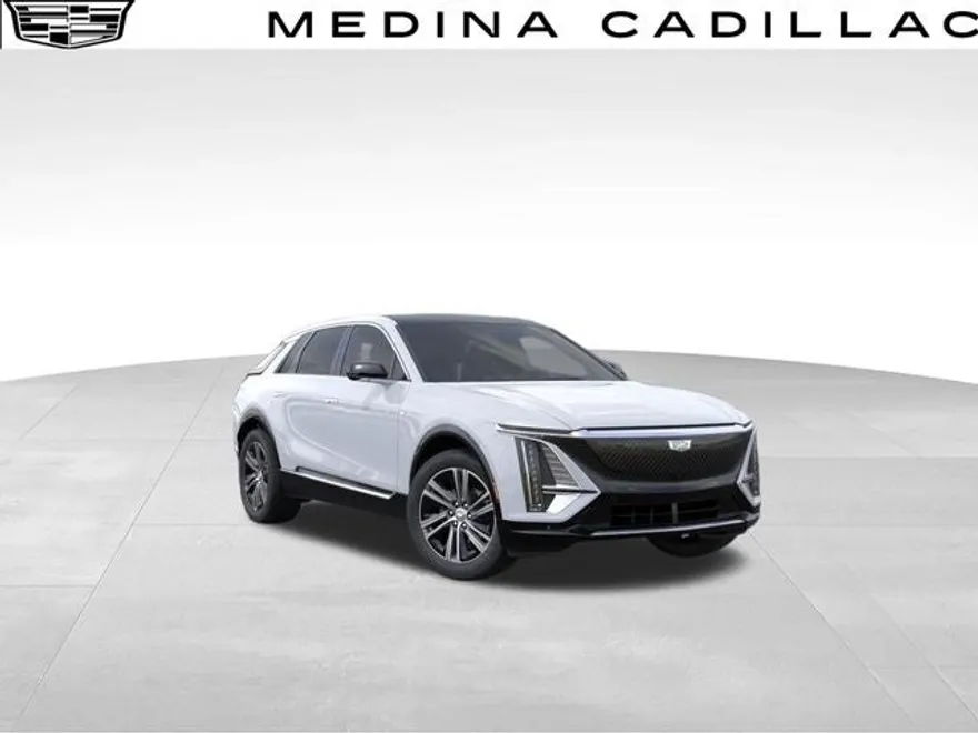 2026 Cadillac Lyriq Luxury photo 1
