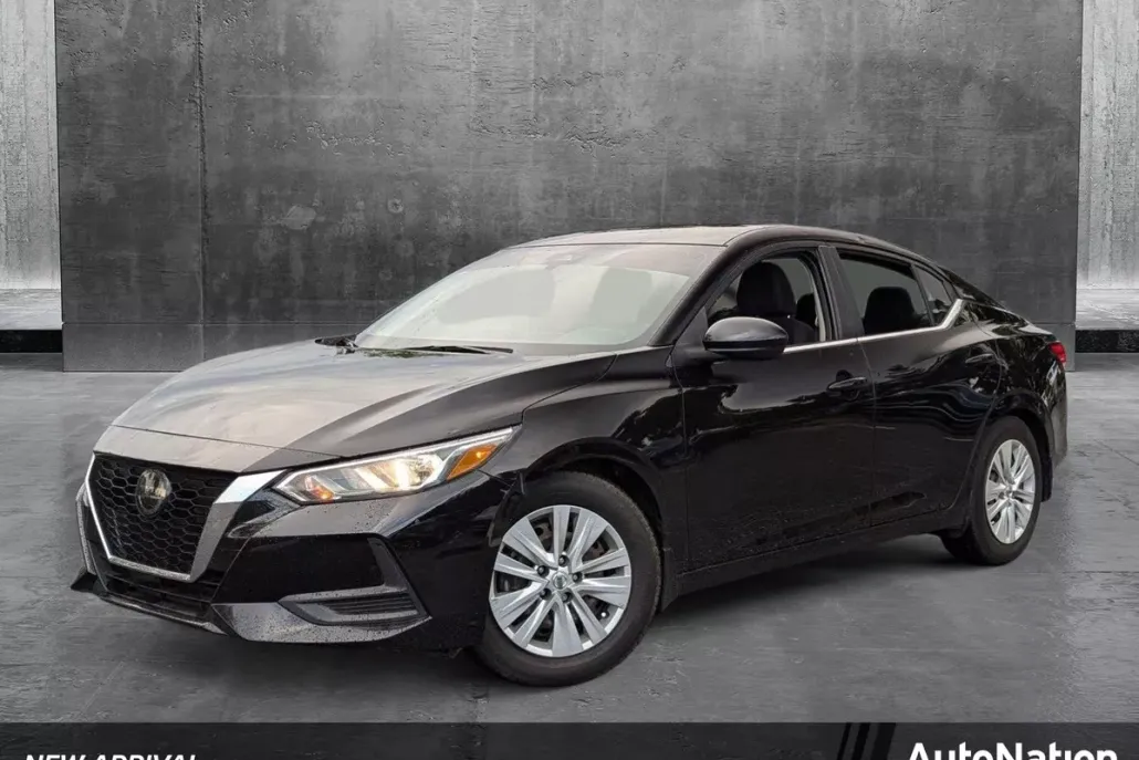 2021 Nissan Sentra S photo 1