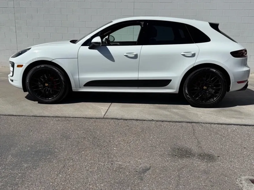 2018 Porsche Macan GTS photo 1
