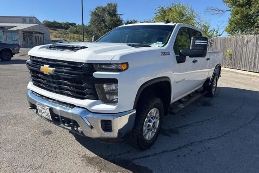 2024 Chevrolet Silverado 2500HD Work Truck photo 1