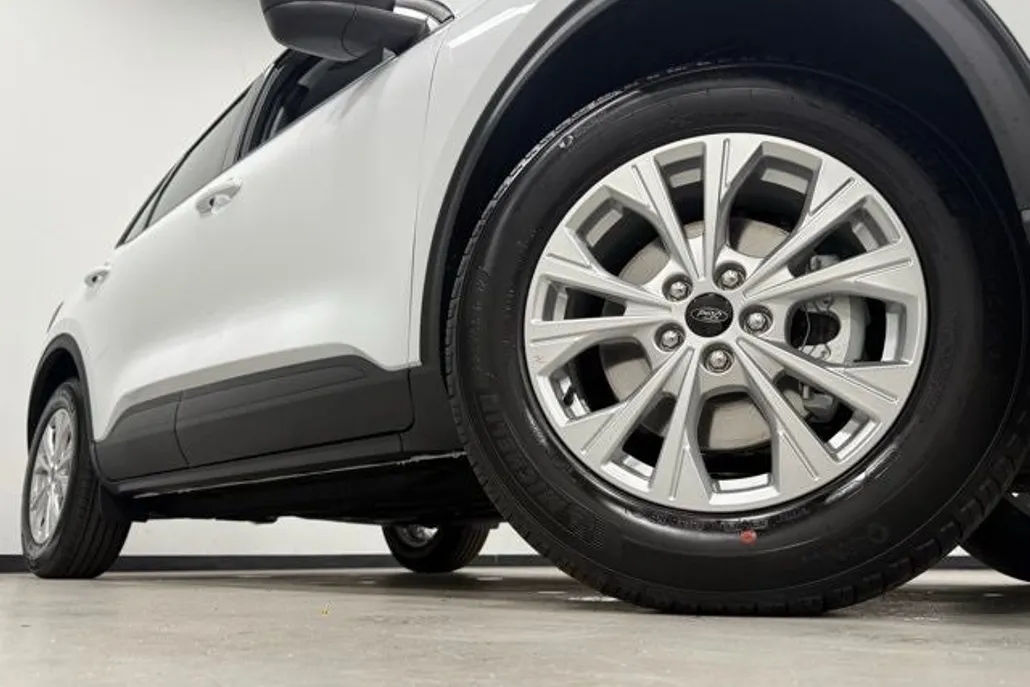 2025 Ford Escape Active photo 1