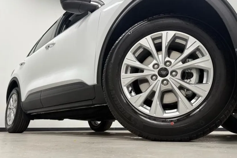 2025 Ford Escape Active photo 1