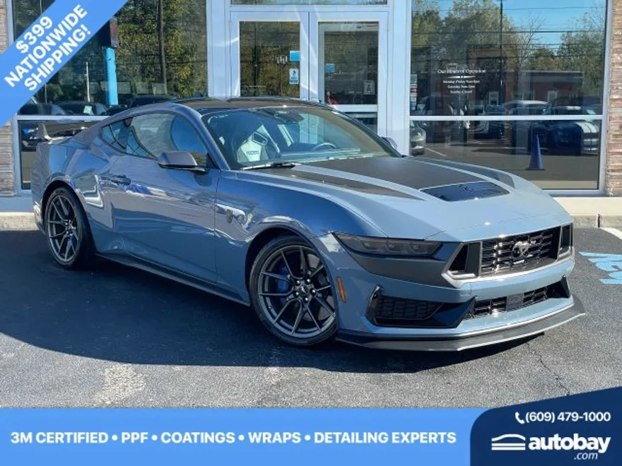 2024 Ford Mustang Dark Horse photo 1