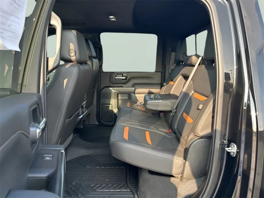 2020 Gmc Sierra 2500 HD AT4 photo 1