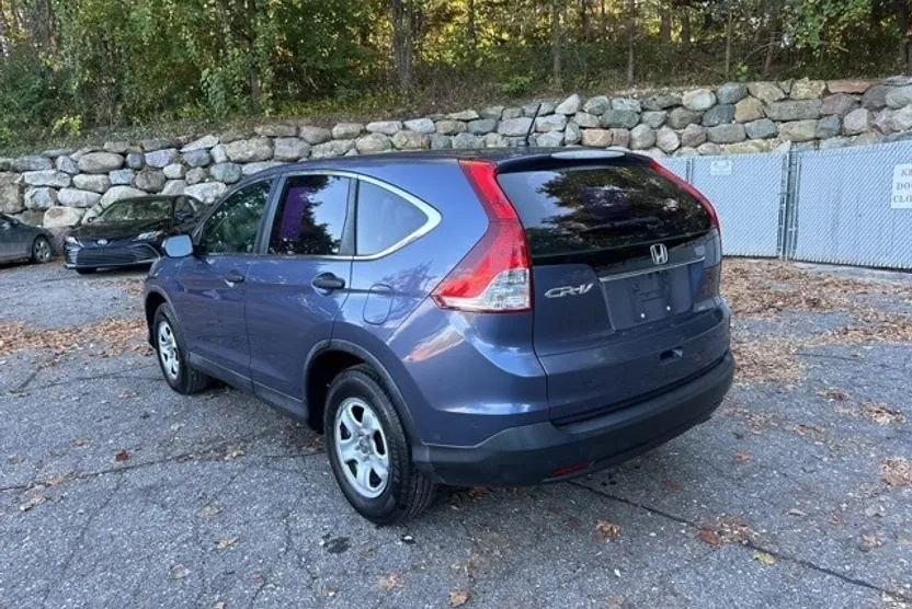 2014 Honda CR-V LX photo 1