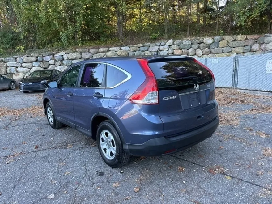 2014 Honda CR-V LX photo 1