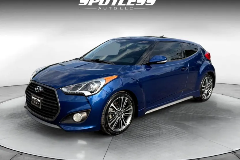 2017 Hyundai Veloster Turbo photo 1
