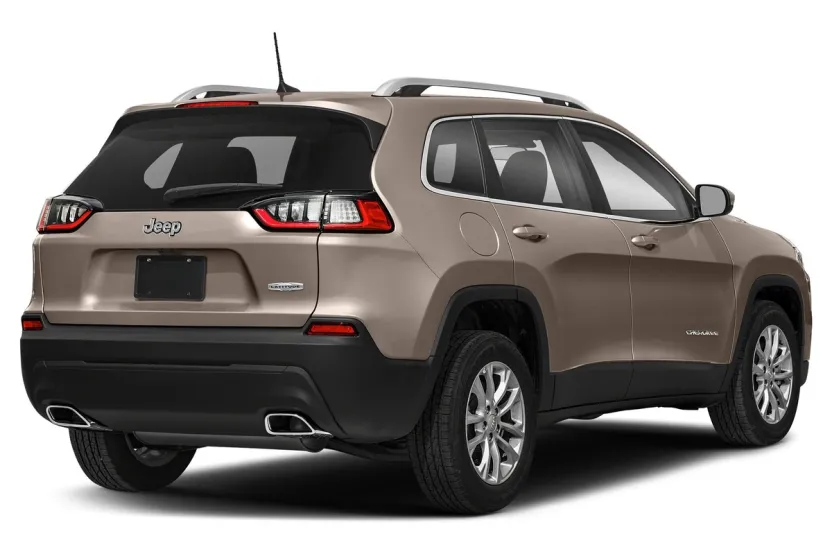 2019 Jeep Cherokee Latitude photo 1