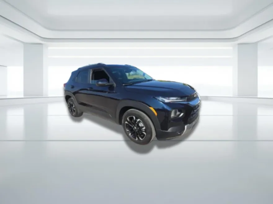 2021 Chevrolet Trailblazer LT photo 1