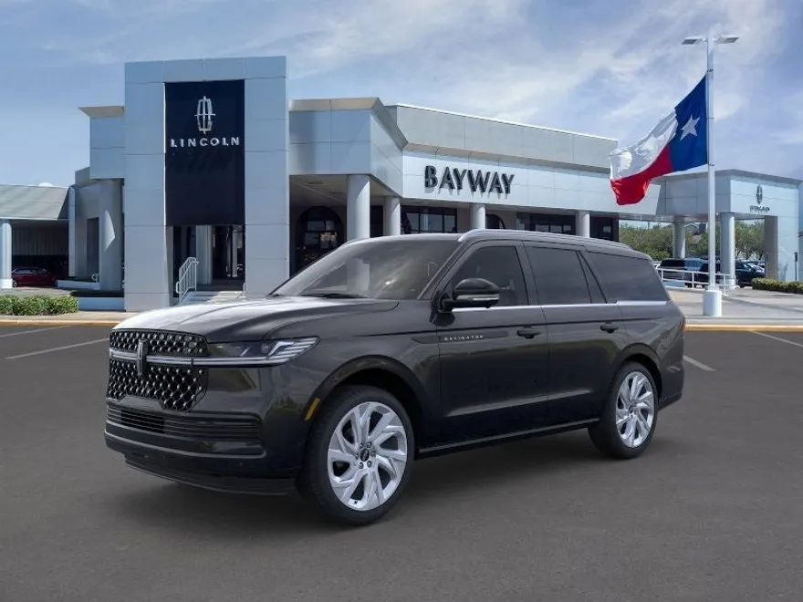 2025 Lincoln Navigator Black Label photo 1
