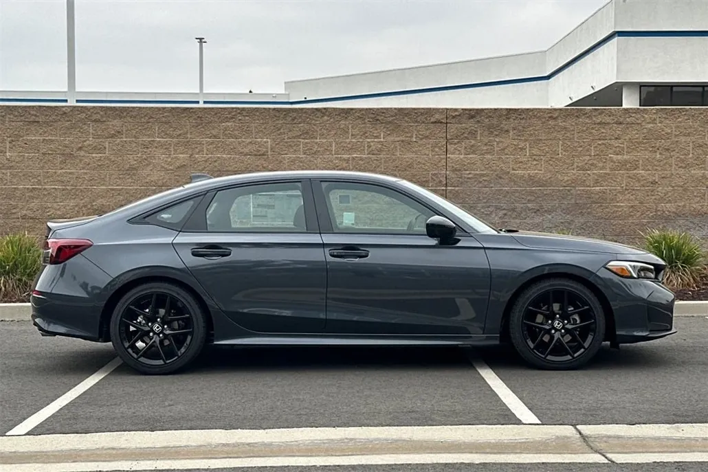 2026 Honda Civic Sport photo 1