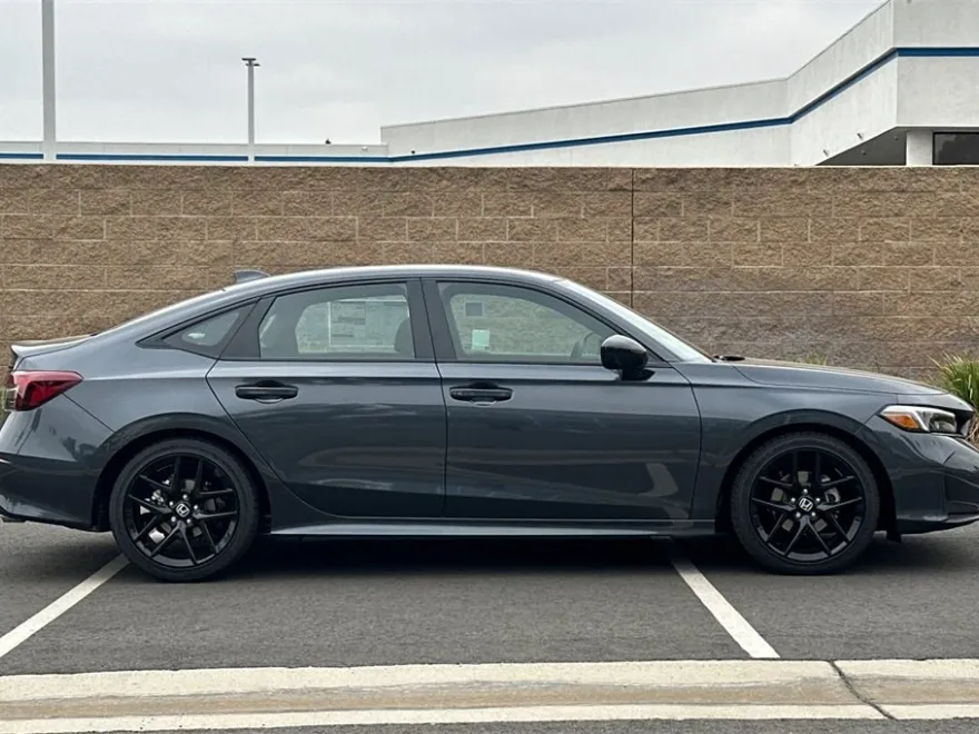 2026 Honda Civic Sport photo 1