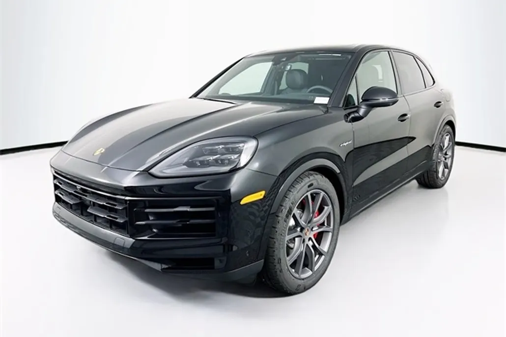 2026 Porsche Cayenne E-Hybrid S photo 1