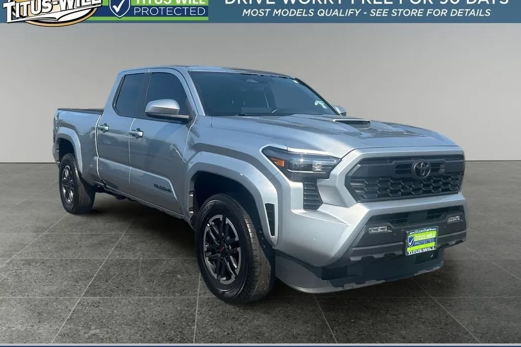 2024 Toyota Tacoma TRD Sport photo 1