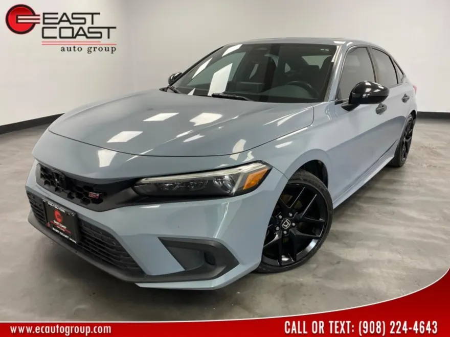 2022 Honda Civic Si photo 1