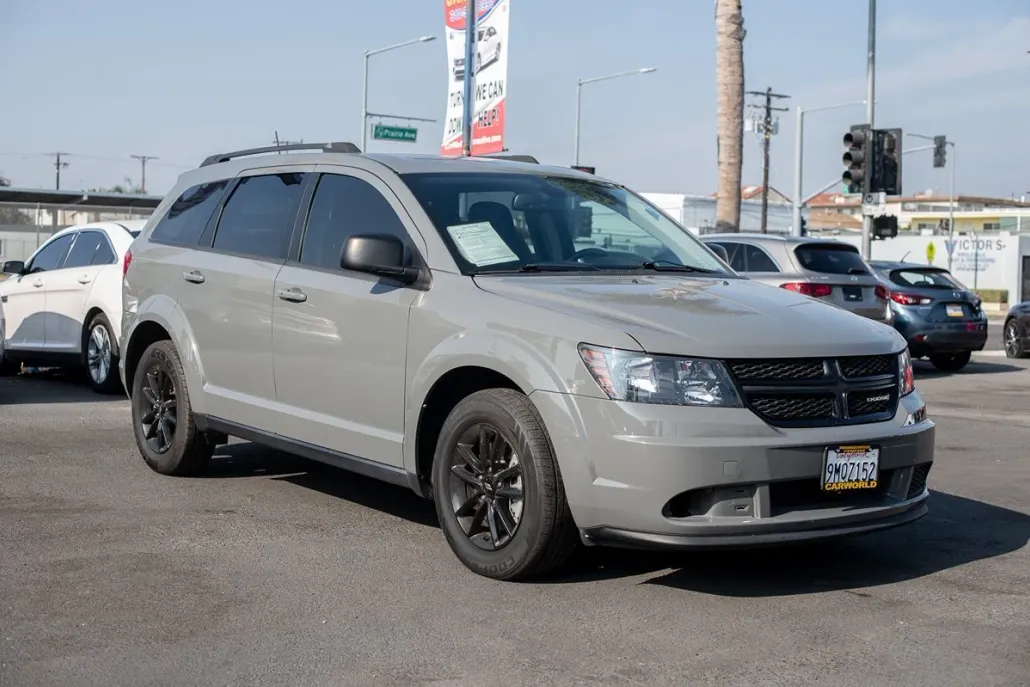 2020 Dodge Journey SE Value photo 1