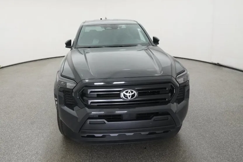 2025 Toyota Tacoma SR Double Cab photo 1