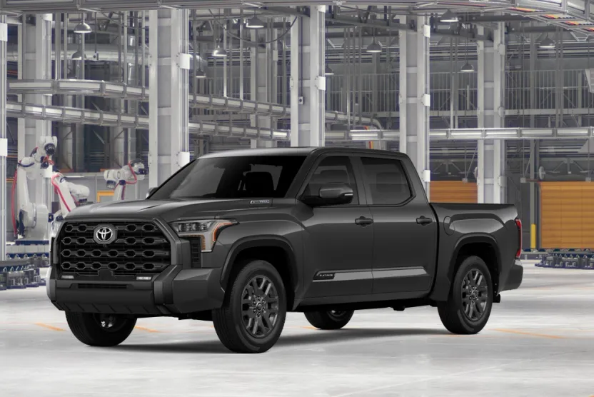 2026 Toyota Tundra Platinum photo 1