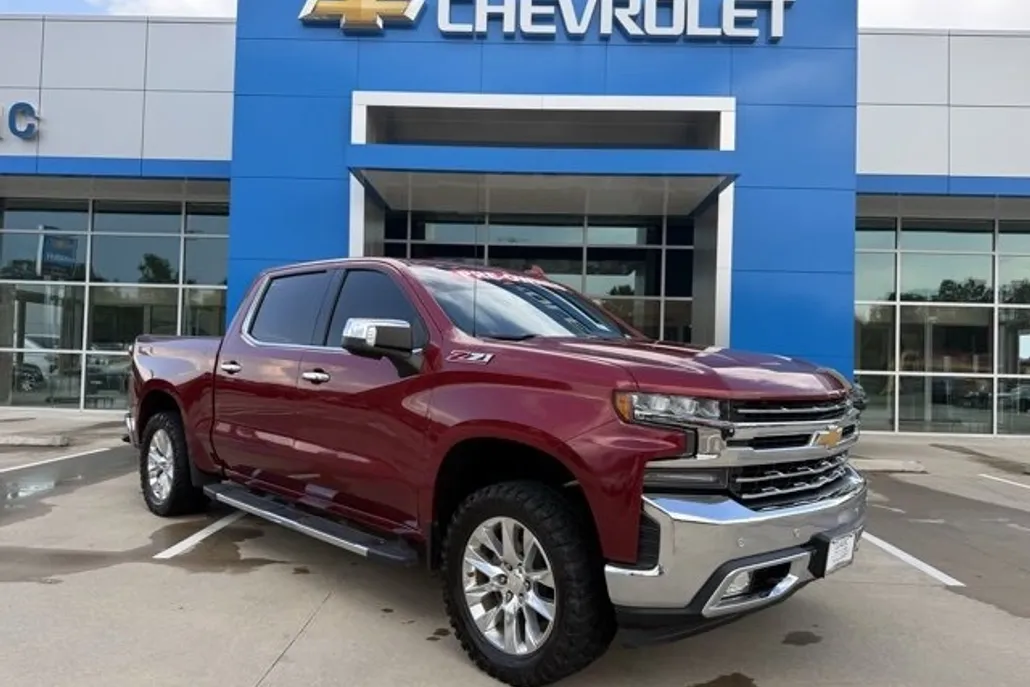 2019 Chevrolet Silverado 1500 LTZ photo 1