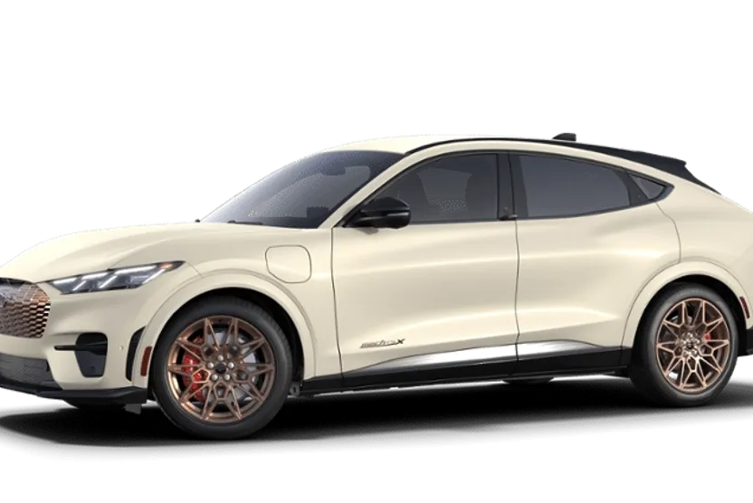 2025 Ford Mustang Mach-E GT photo 1