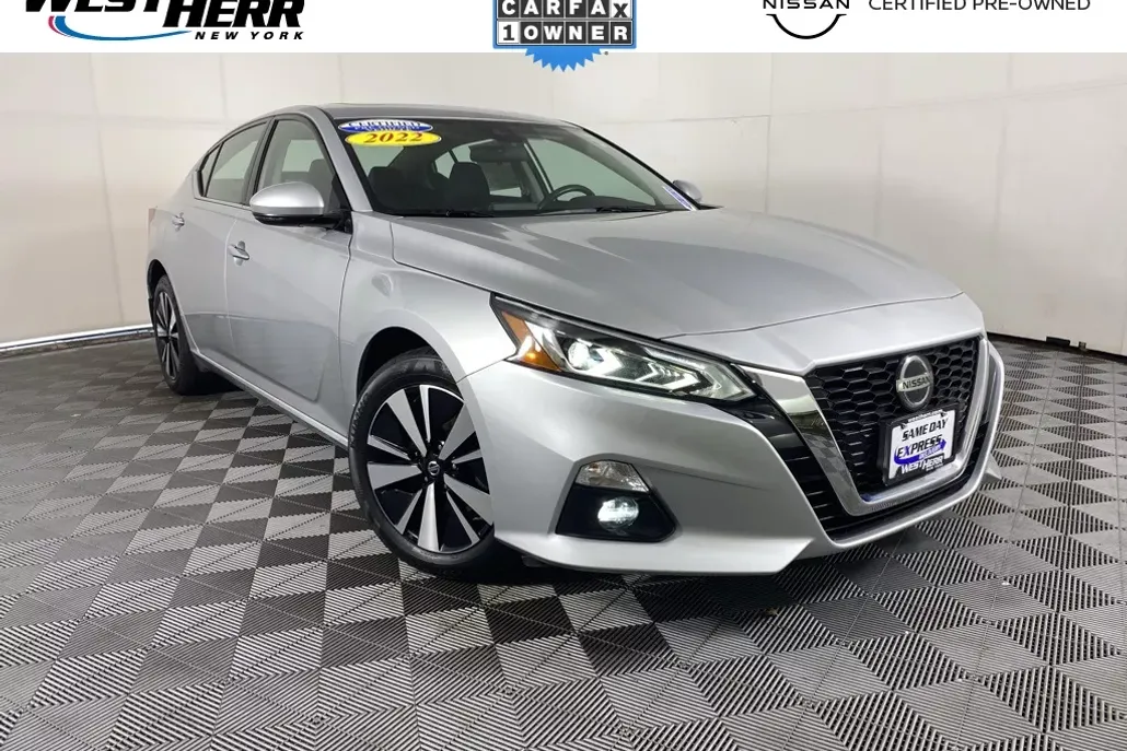 2022 Nissan Altima 2.5 SL photo 1