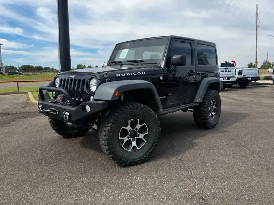 2015 Jeep Wrangler Rubicon photo 1