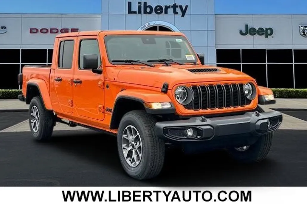 2025 Jeep Gladiator Sport S photo 1