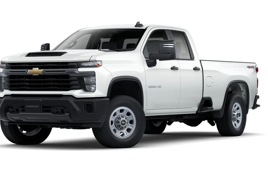 2025 Chevrolet Silverado 3500HD photo 1