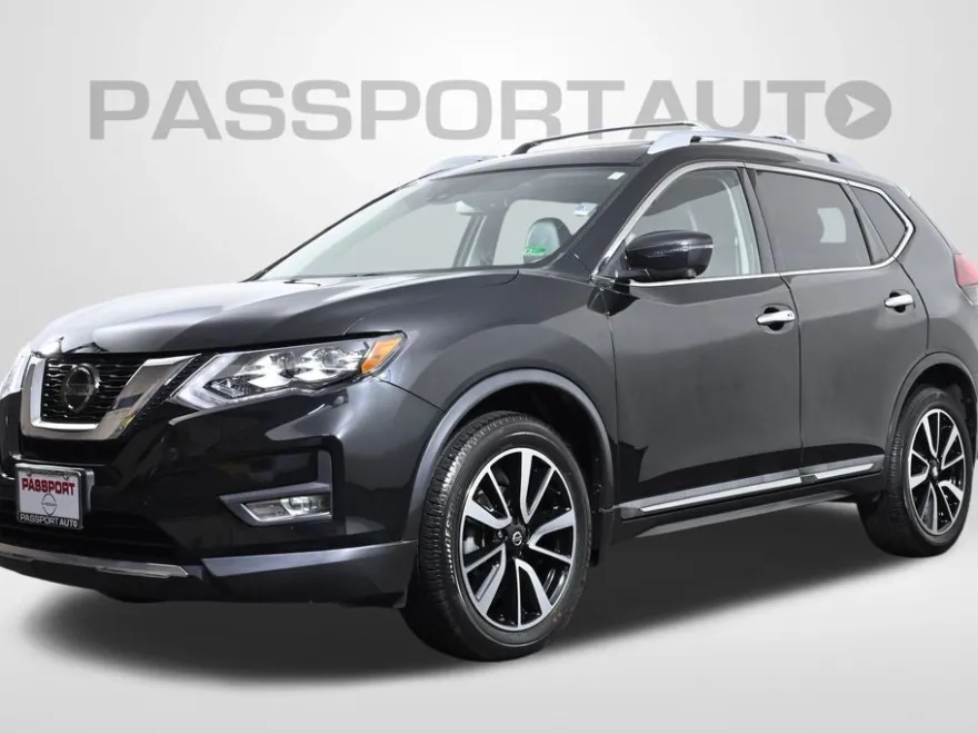 2020 Nissan Rogue SL photo 1