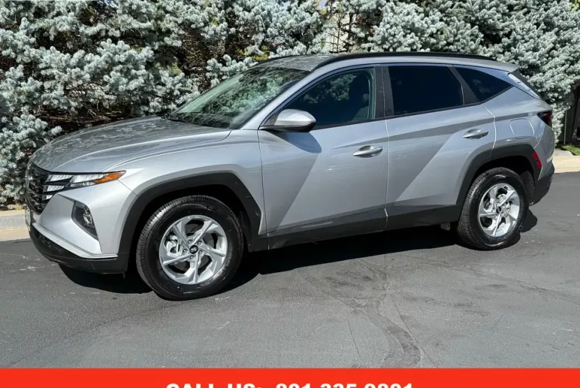 2024 Hyundai Tucson SEL photo 1