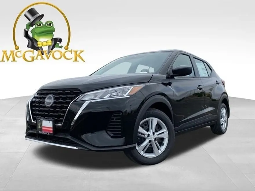 2025 Nissan Kicks Play S photo 1