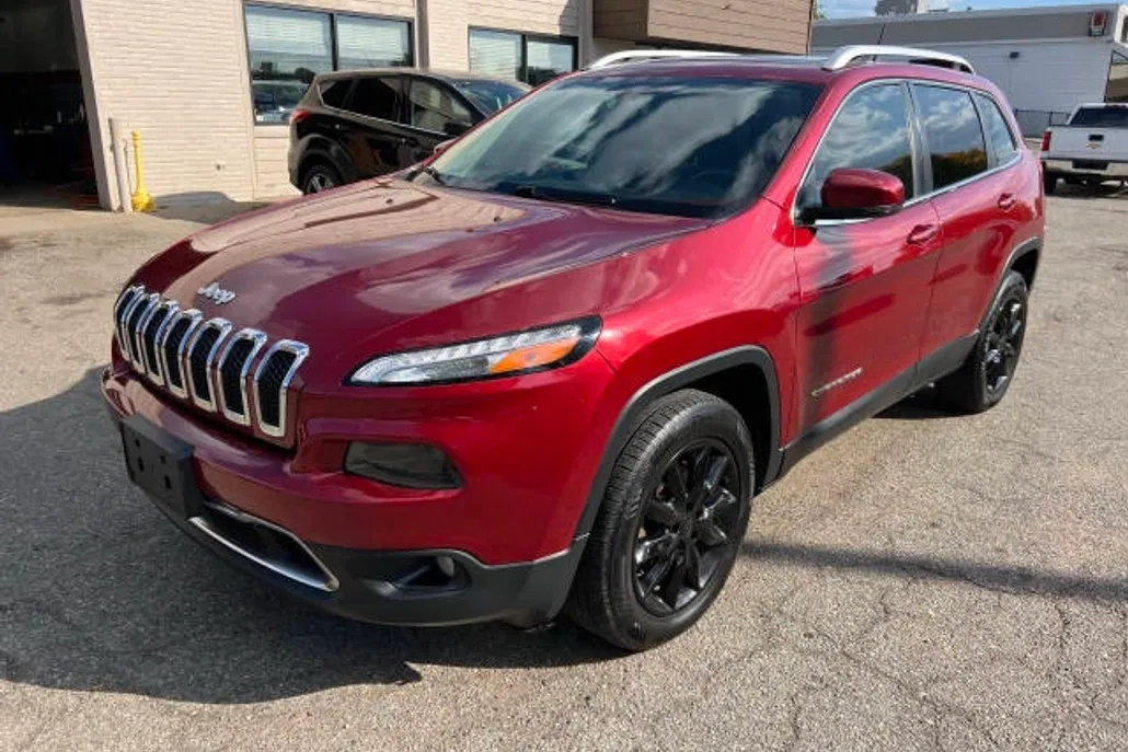 2016 Jeep Cherokee Limited photo 1