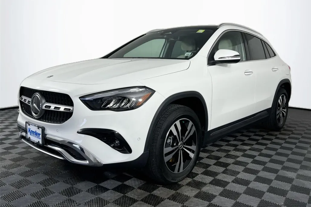 2025 Mercedes Benz GLA 250 4MATIC photo 1
