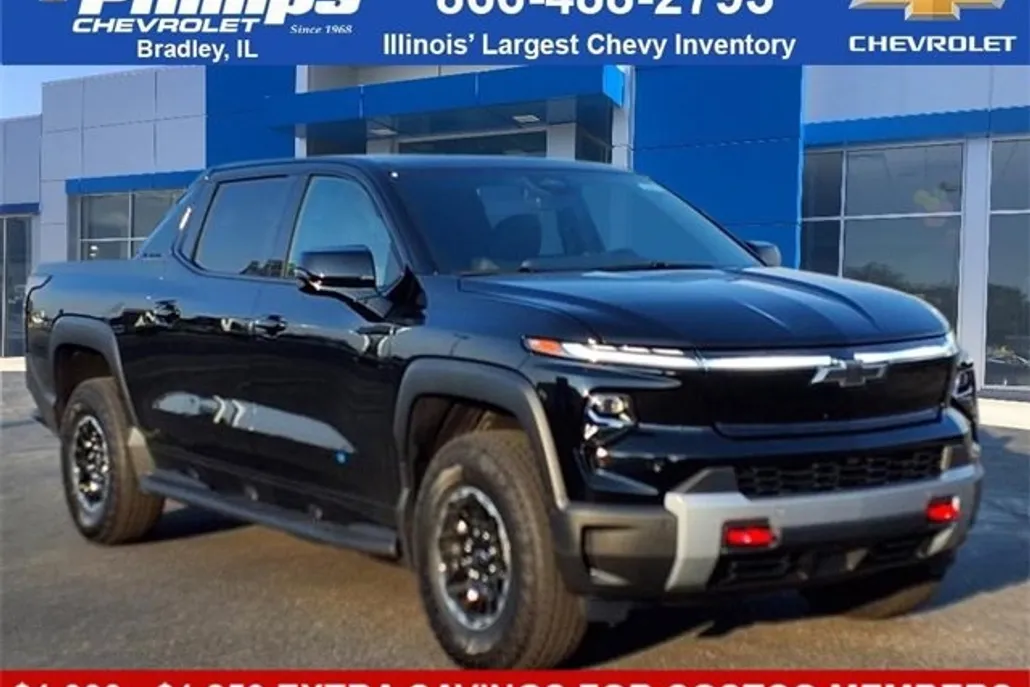 2026 Chevrolet Silverado EV Trail Boss photo 1
