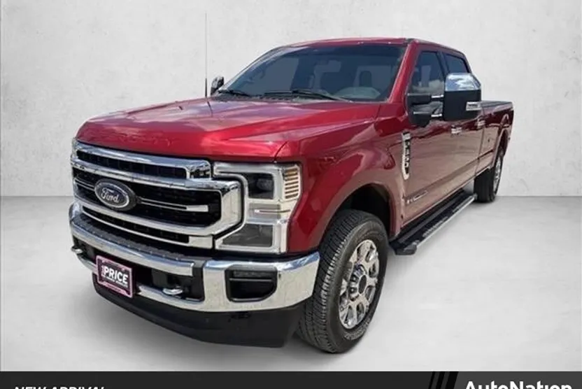 2022 Ford F-350 Lariat photo 1