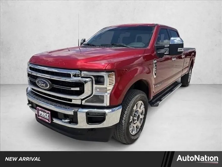 2022 Ford F-350 Lariat photo 1
