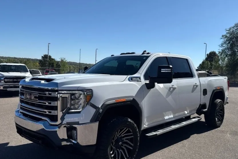 2021 Gmc Sierra SLE photo 1