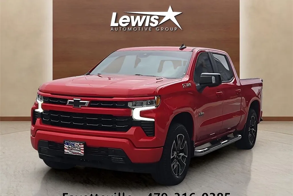 2022 Chevrolet Silverado RST photo 1