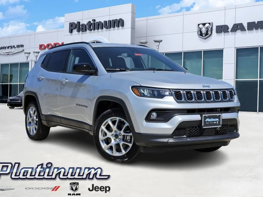 2025 Jeep Compass Latitude photo 1