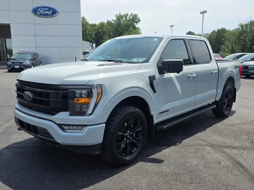 2023 Ford F-150 XLT photo 1