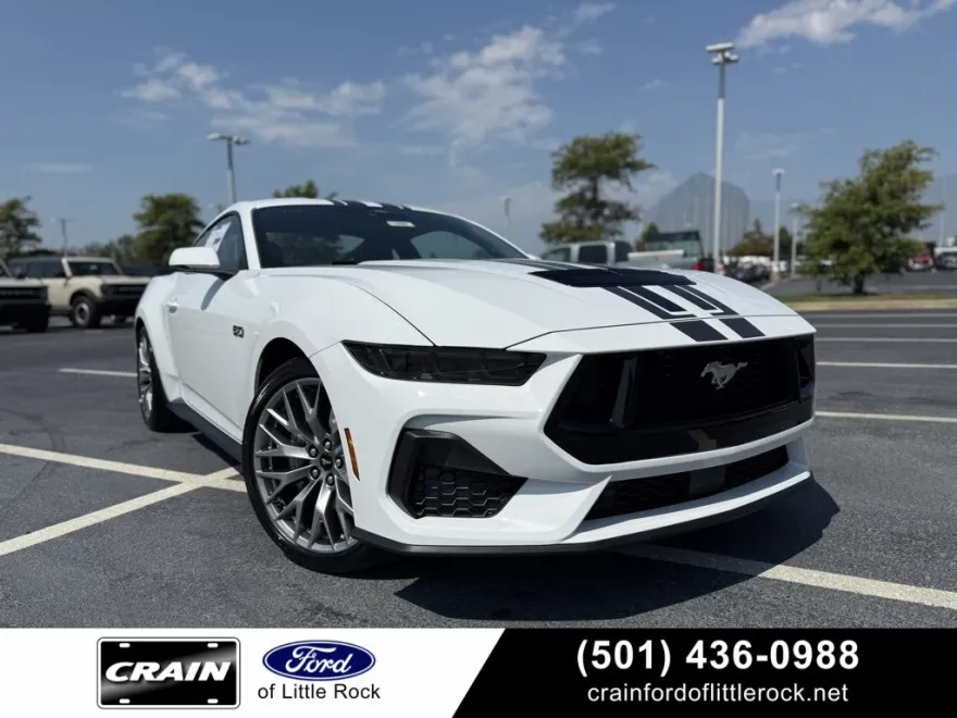 2025 Ford Mustang GT Premium photo 1