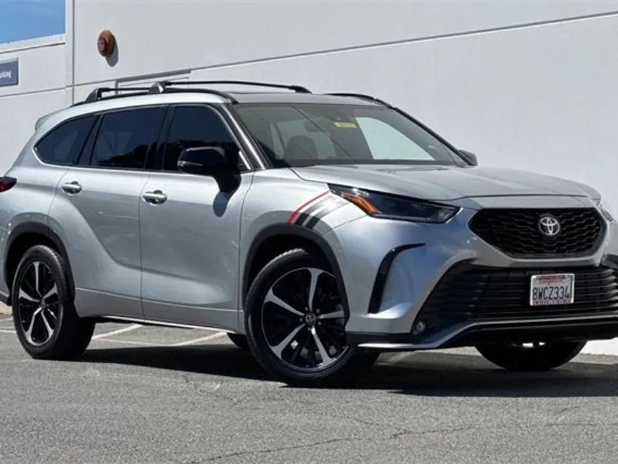 2021 Toyota Highlander XSE photo 1