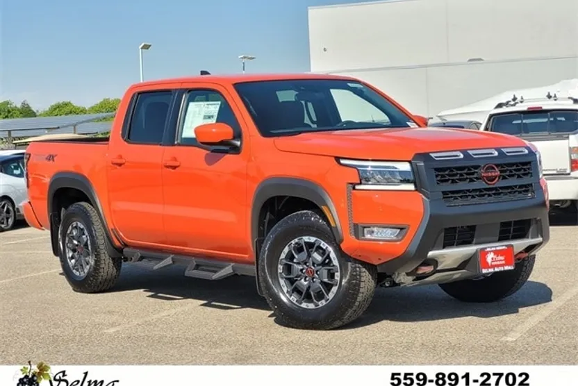 2025 Nissan Frontier PRO-4X photo 1