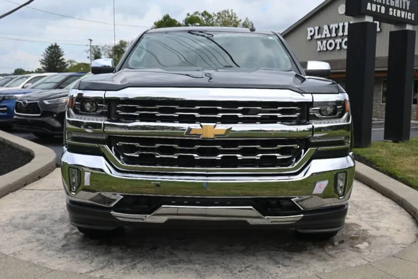 2018 Chevrolet Silverado 1500 LTZ photo 1