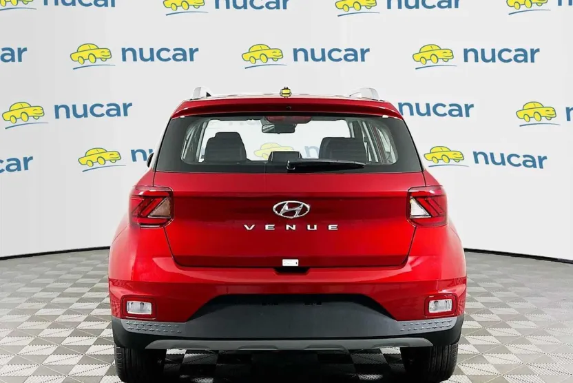 2025 Hyundai Venue Limited photo 1