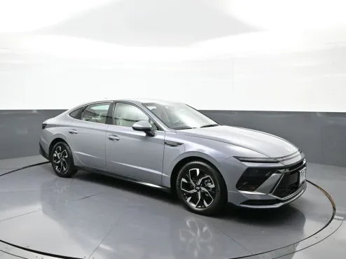 2025 Hyundai Sonata SEL photo 4
